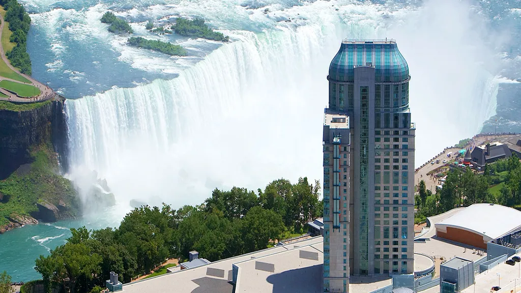 모든 객실이 뷰 맛집, 압도적인 스케일의 리조트