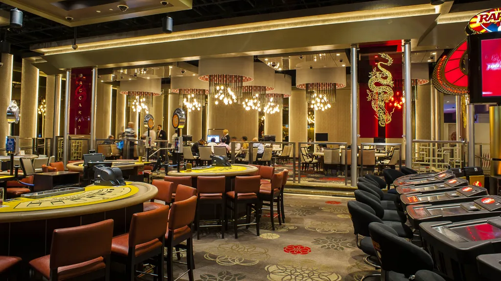 역사와 현대가 만난 프리미엄 게이밍 공간