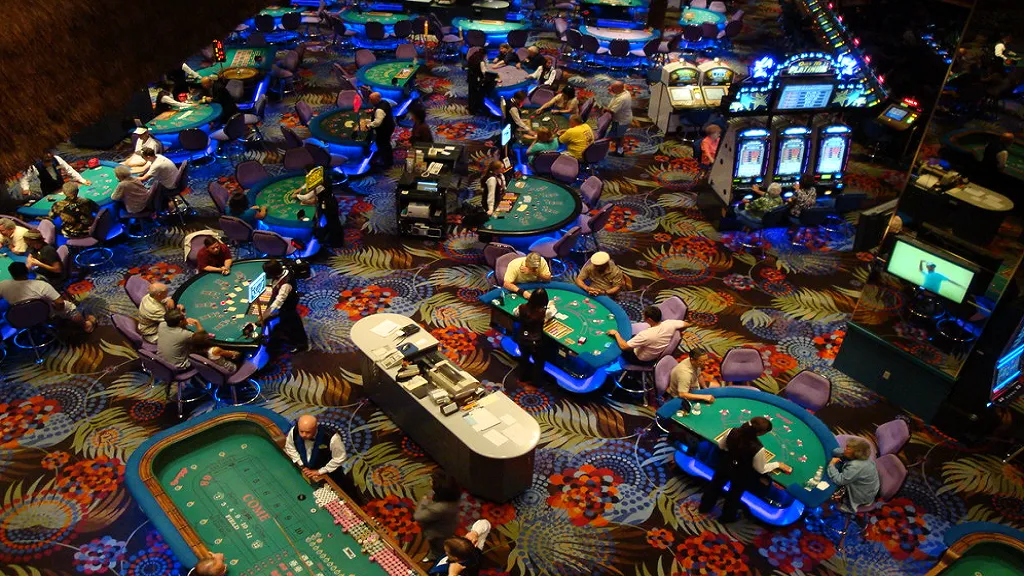 1,400개의 슬롯이 반기는 다이내믹 카지노