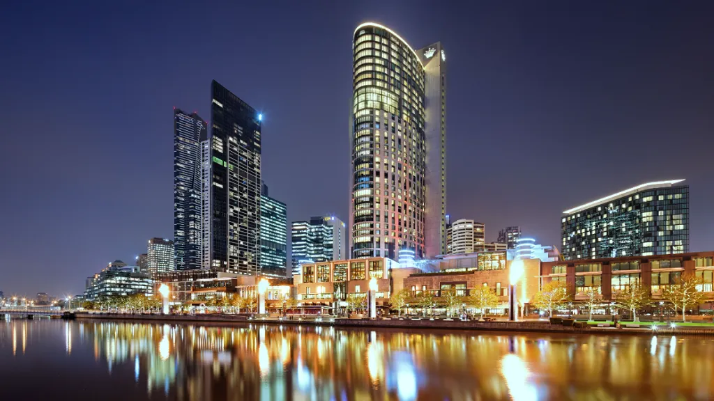 스타 셰프의 미식 향연과 원스톱 엔터테인먼트