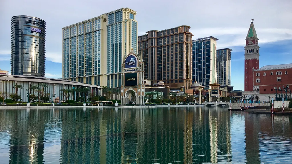 리조트 그 이상의 엔터테인먼트 시티