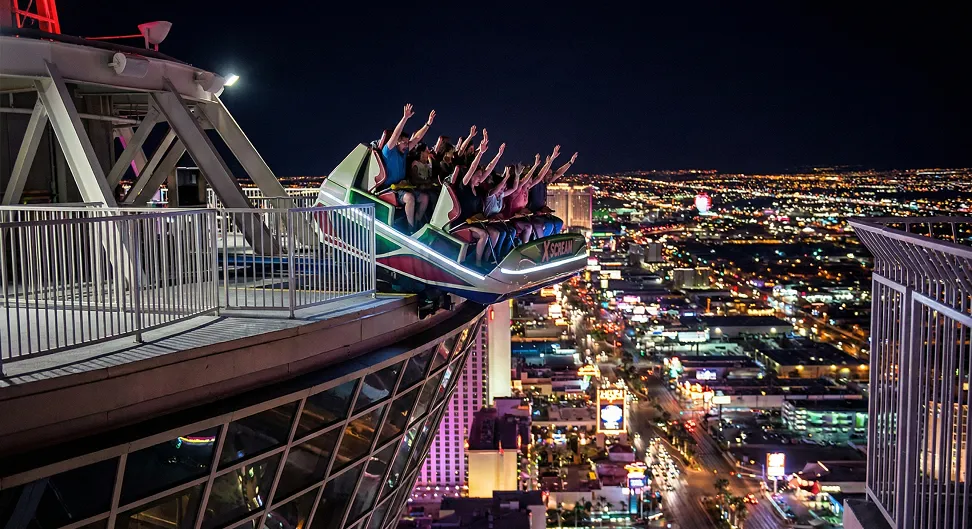 하늘 위에서 즐기는 스릴, 스카이포드와 어트랙션