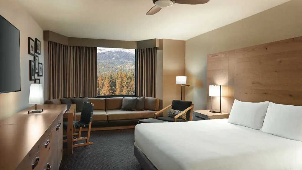 취향대로 고르는 422개의 럭셔리 객실